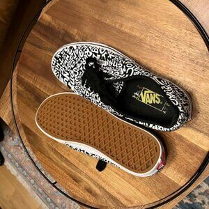 NWOT: A Tribe Called Quest x Authentic Vans Collab Shoes (M 8.5 / W 10)